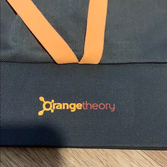 Sports Bra - Picture 7 of 8